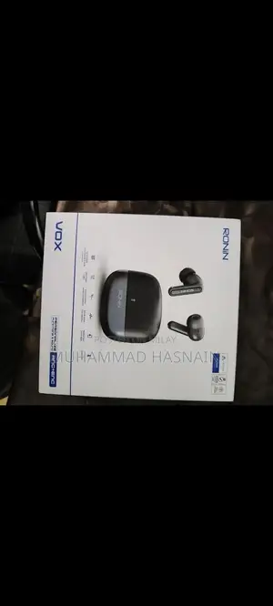 Ronin Vox Wireless Earbuds with Impressive Bass Performance