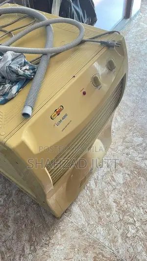 Super Asia Portable Cooler with Advanced Cooling Technology