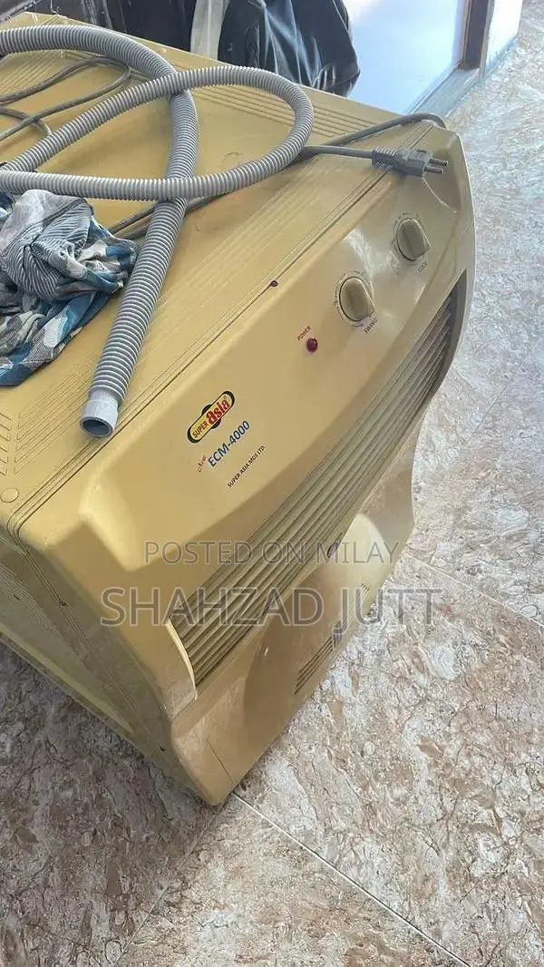 Super Asia Portable Cooler with Advanced Cooling Technology