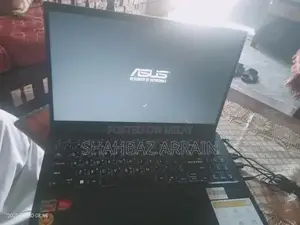 Asus VivoBook Laptop - Ultra-Portable Slim Design