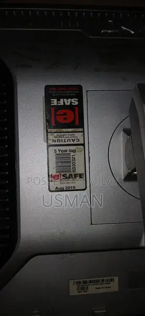 Dell Moveable Display Monitor with Keyboard Gift