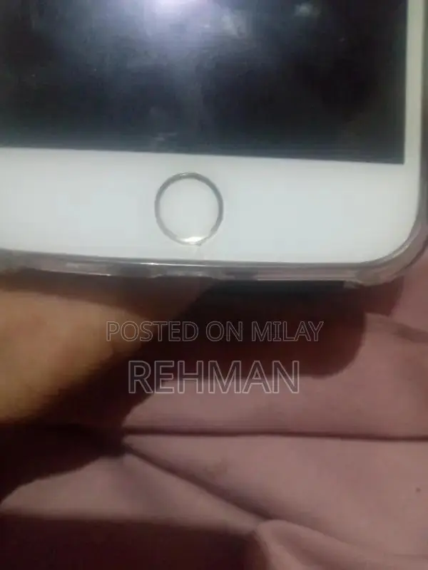 Apple iPhone 6 Plus Partially Functional Smartphone