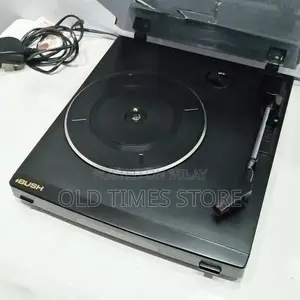 Photo - Bush MTT1 Mini 2-Speed Vintage Turntable/Record Player