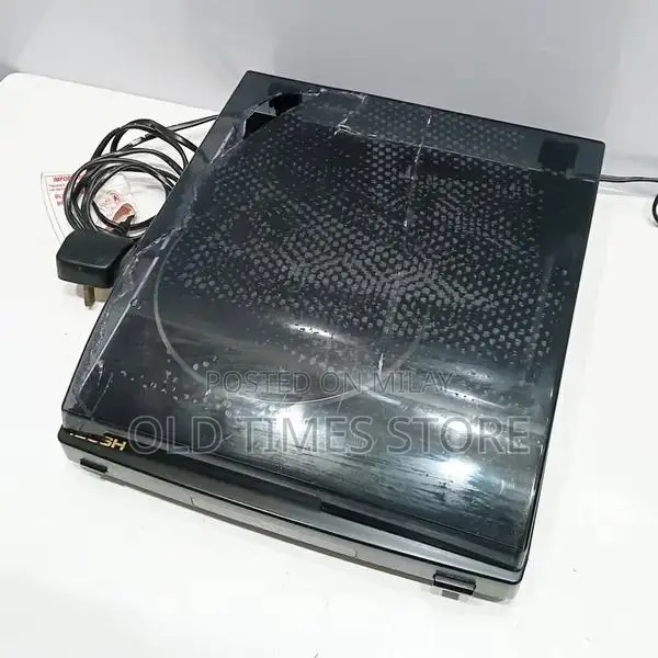 Bush MTT1 Mini 2-Speed Vintage Turntable/Record Player