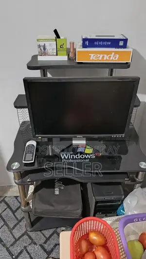 Compact Computer Table in Excellent Condition