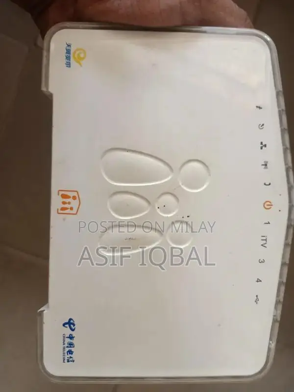 Fiber Optic Router for High-Speed Internet Connectivity