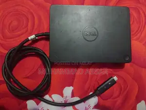 Photo - Dell WD15 USB-C Docking Station Multi-Monitor Adapter
