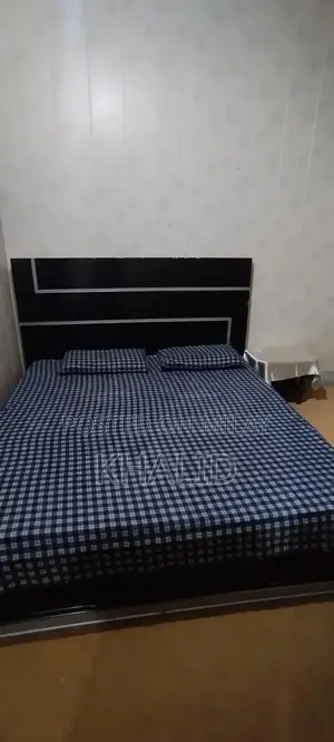 Photo - Italian King Size Bedroom Set with Side Tables and Dresser