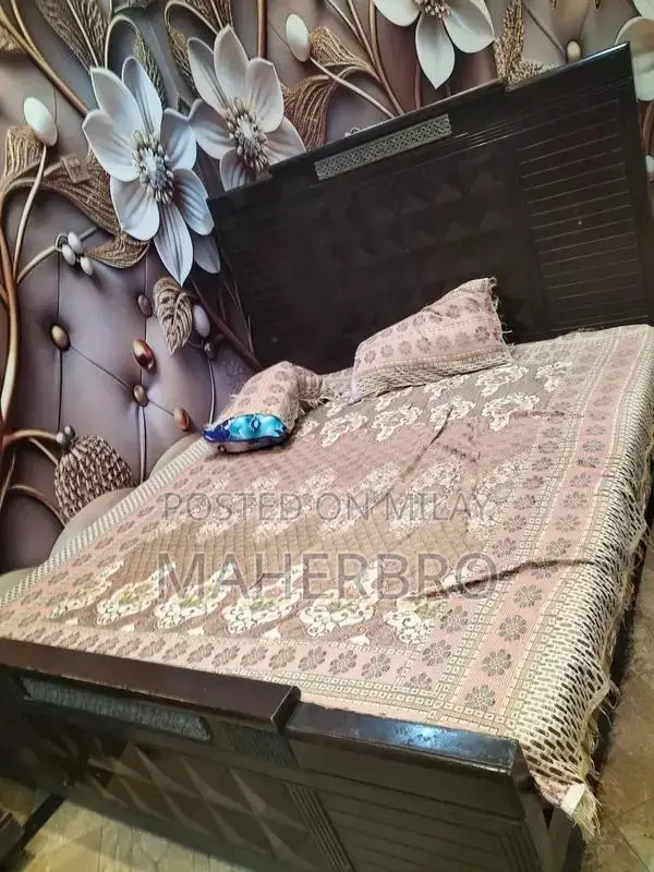 Complete Bedroom Furniture Set with Side Tables and Dresser