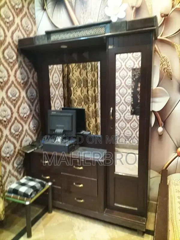 Complete Bedroom Furniture Set with Side Tables and Dresser