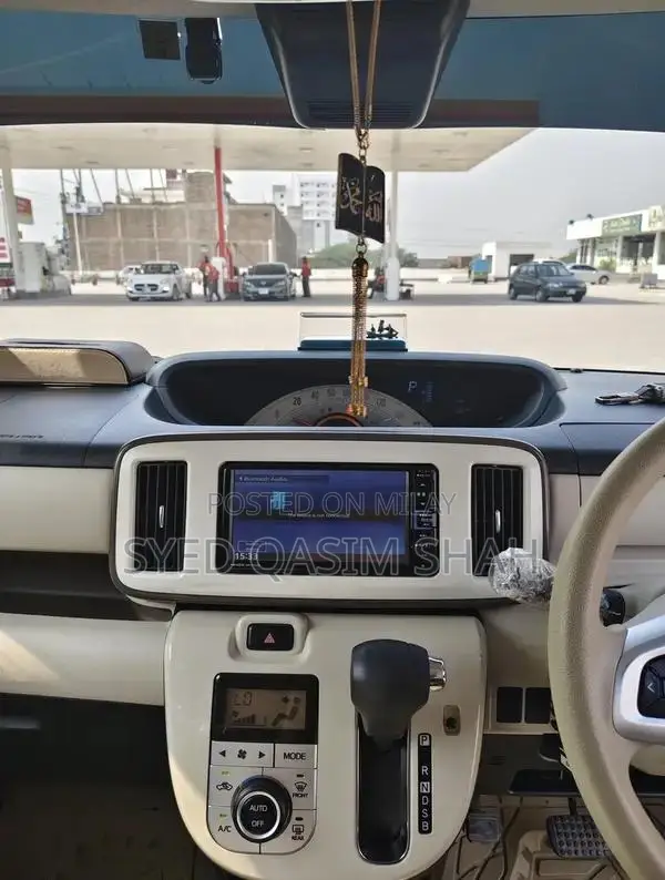 Daihatsu Move Canbus X - Low Mileage Compact Urban Vehicle