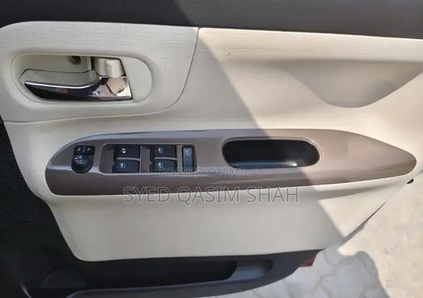 Daihatsu Move Canbus X - Low Mileage Compact Urban Vehicle