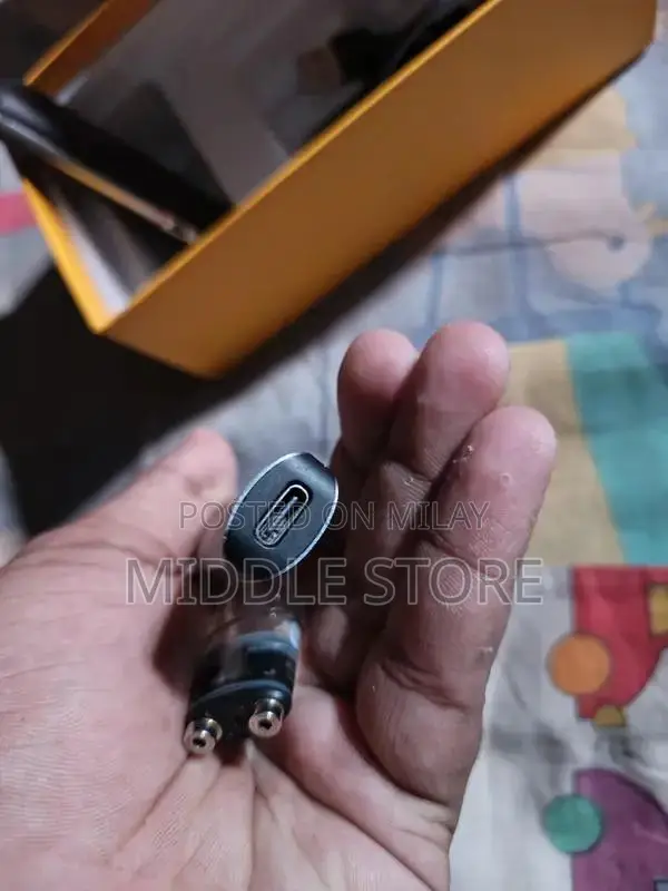 Portable Flask Pod Vape Device for Convenient Vaping