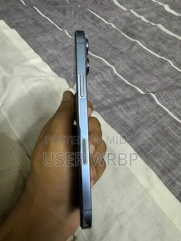 Apple iPhone 13 Pro Max 256GB Unlocked Smartphone