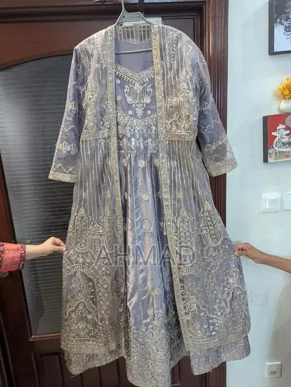 Elegant Formal Engagement Dress - Minimally Worn