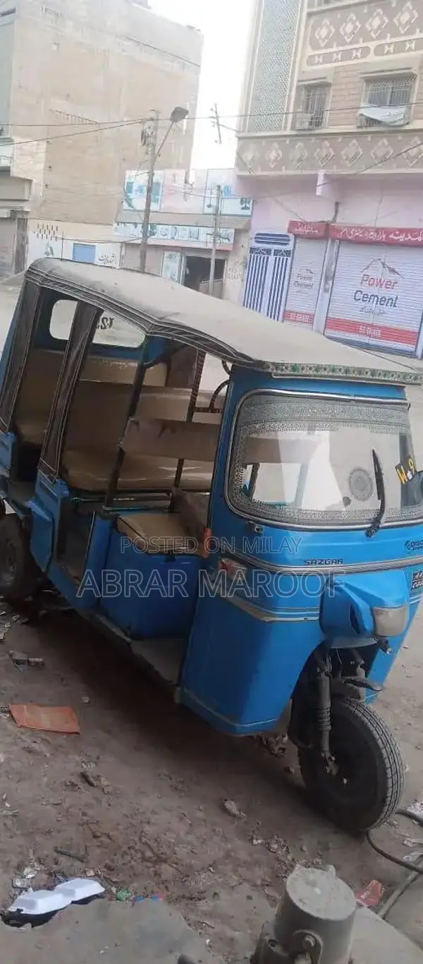 6 Seater Passenger Rickshaw - Model 2023