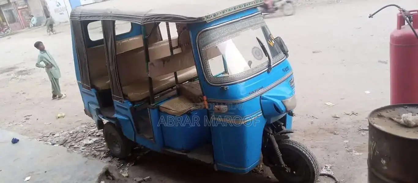 6 Seater Passenger Rickshaw - Model 2023