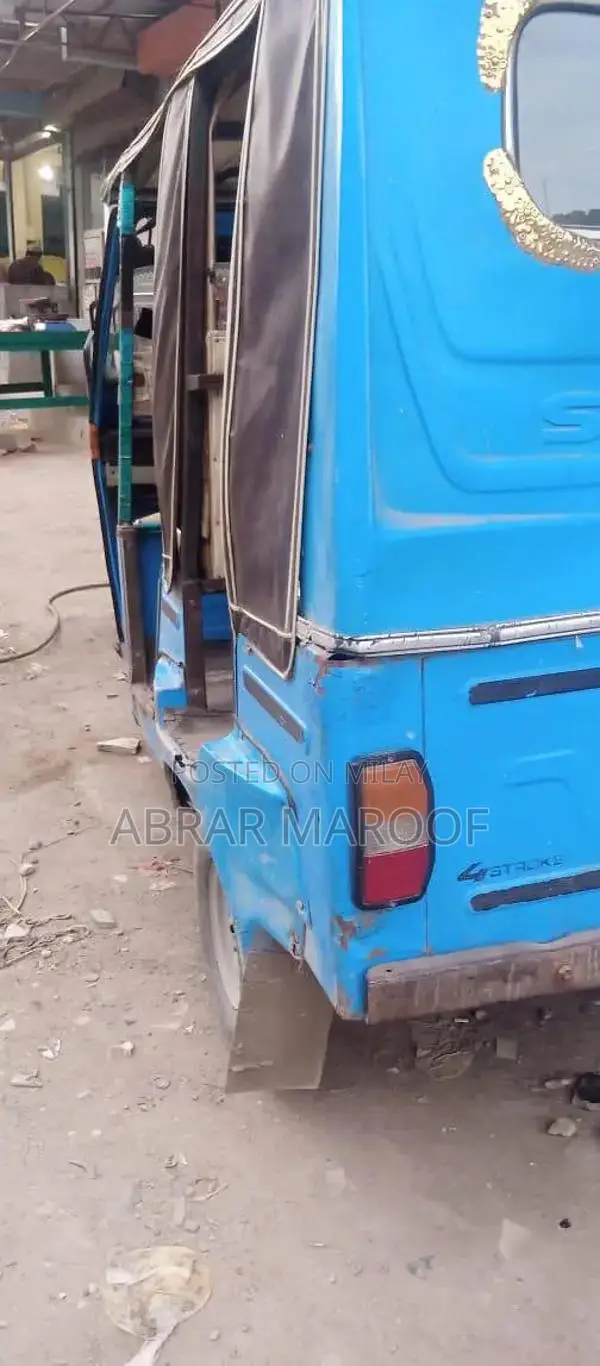 6 Seater Passenger Rickshaw - Model 2023