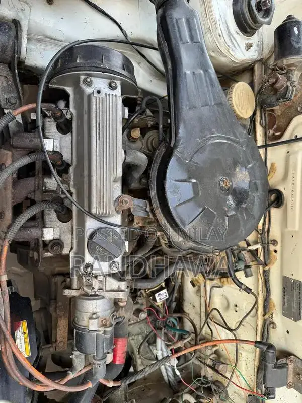 Suzuki Cultus 2006 Sedan - Well-Maintained City Vehicle