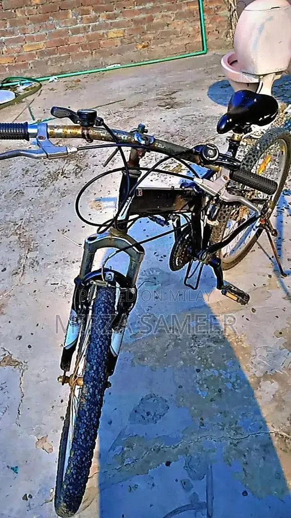 Compact Foldable Bicycle - Portable Urban Cycling Gear