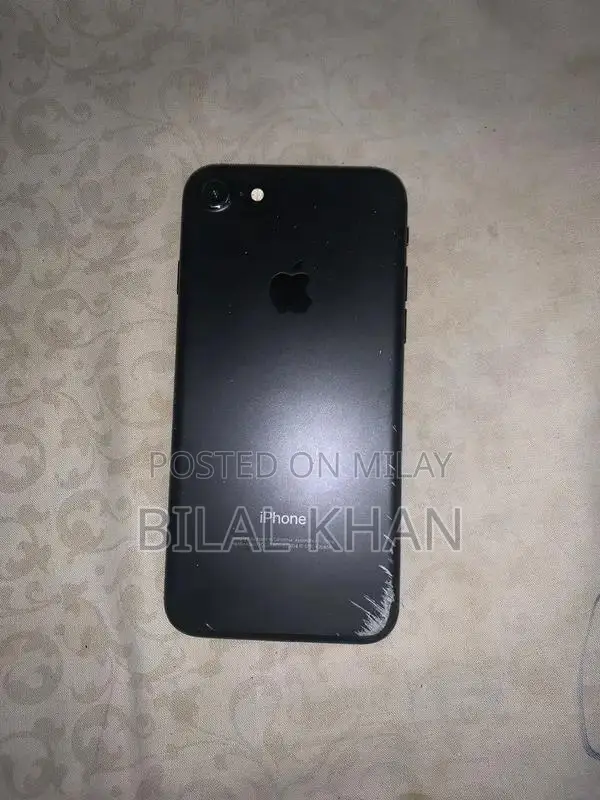 Apple iPhone 7 PTA Approved Smartphone