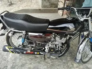 Photo - Low Mileage Vehicle in Excellent Condition