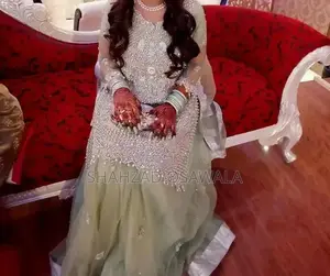 Elegant Pre-Owned Engagement Dress - Professionally Cleaned