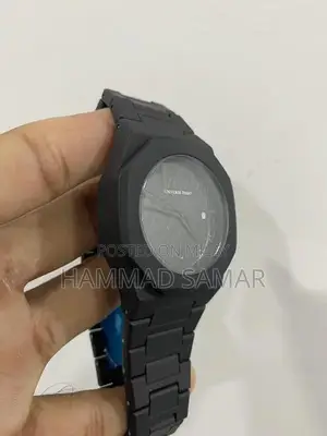 Elegant Arabic Aura Analog Watch - Stylish Timepiece with Original Pac