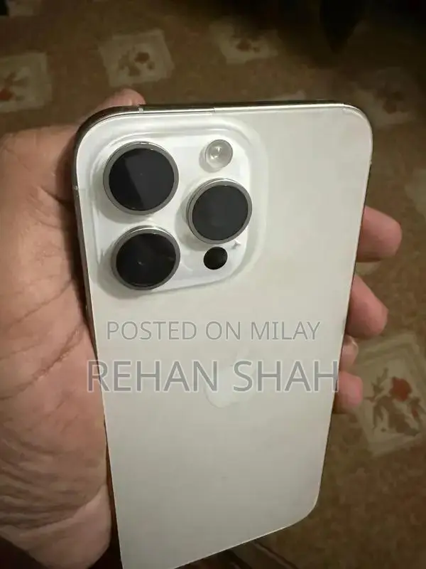 Premium Apple Smartphone 256GB White Edition