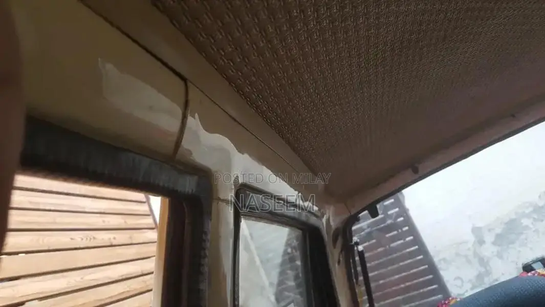 Suzuki FX Compact Sedan - Original Condition