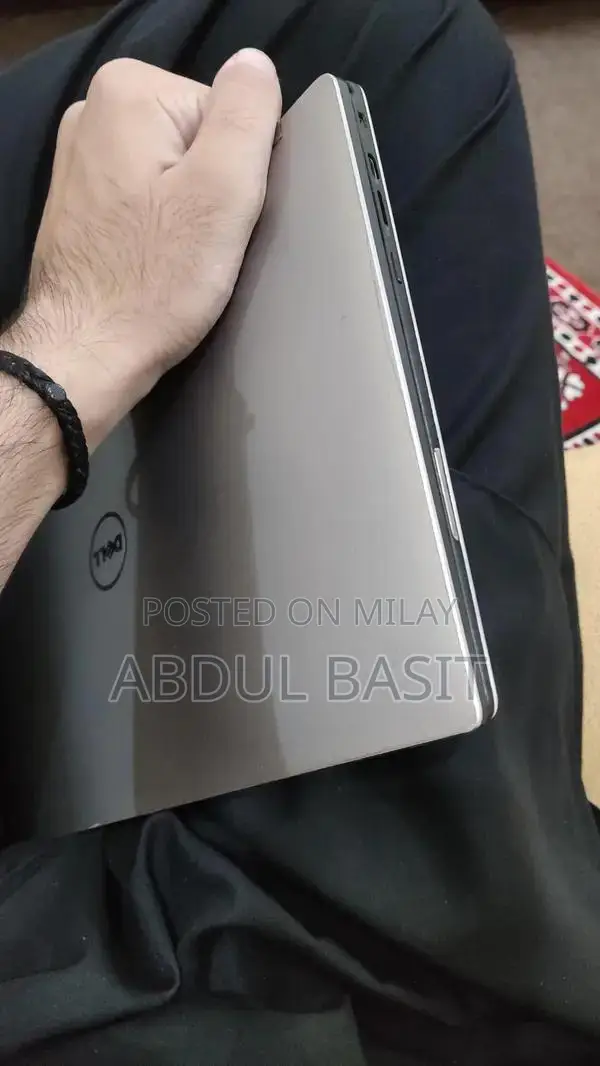 Dell XPS 13 9365 2-in-1 Convertible Laptop