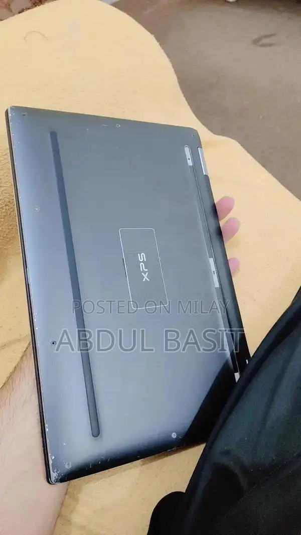 Dell XPS 13 9365 2-in-1 Convertible Laptop