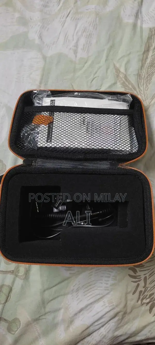 Professional Shotgun Microphone for Vlogging and Video Production