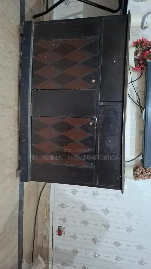 Complete Bedroom Furniture Bed Set - Frame and Accessories