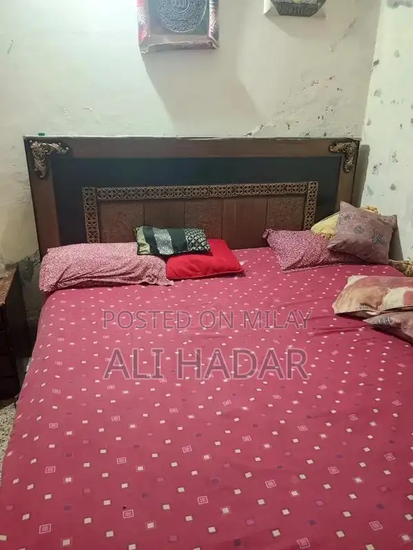 Wooden Bed and Side Tables Set in Excellent Condition