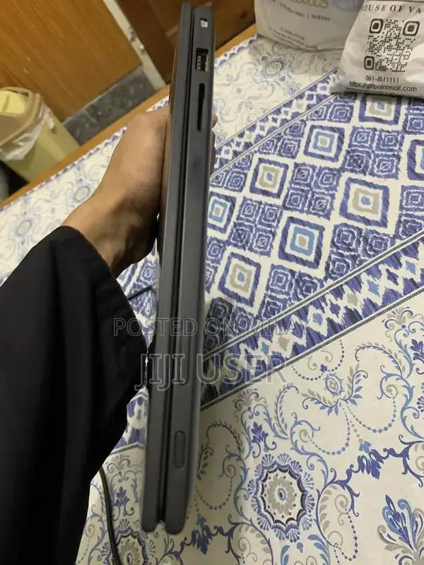 Dell Latitude 3390 2-in-1 Touchscreen Laptop