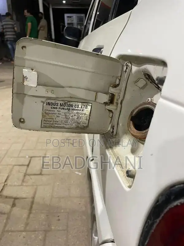 Toyota Coure 2k7 Sedan Reliable Family Vehicle