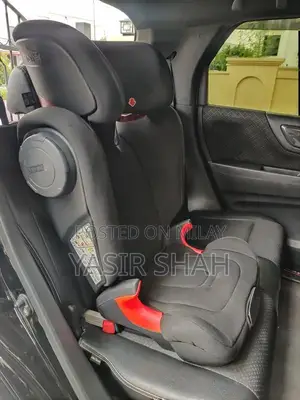 Photo - Britax Romer KIDFIX III S Child Safety Car Seat
