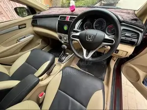 Honda City 1.3 i-VETC Compact Sedan with Low Mileage