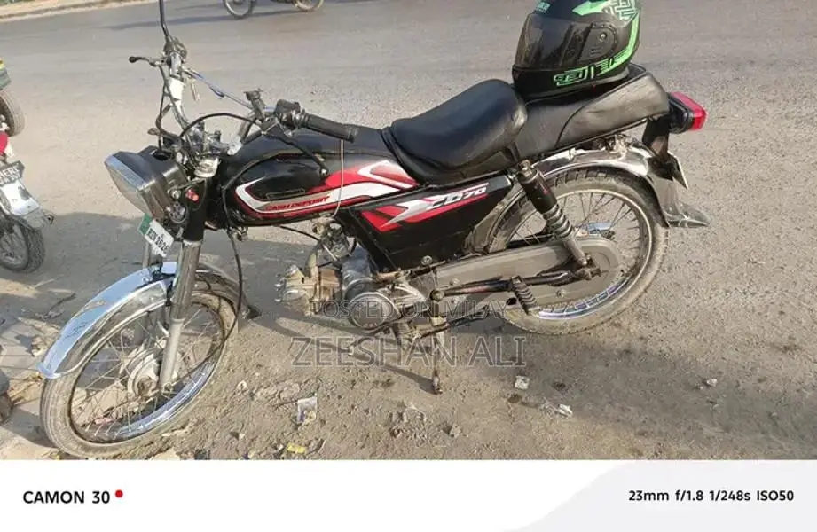 Hero 72cc Motorcycle with Complete Accessories