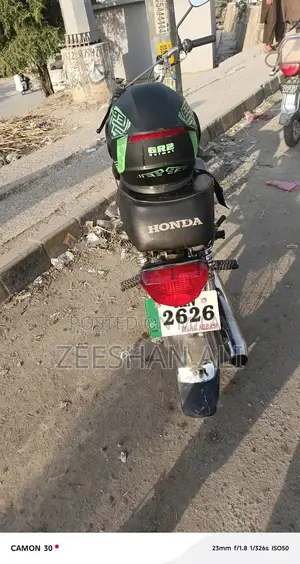 Hero 72cc Motorcycle with Complete Accessories