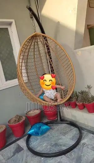 Photo - Modern Egg-Shaped Hanging Swing Chair for Indoor/Outdoor