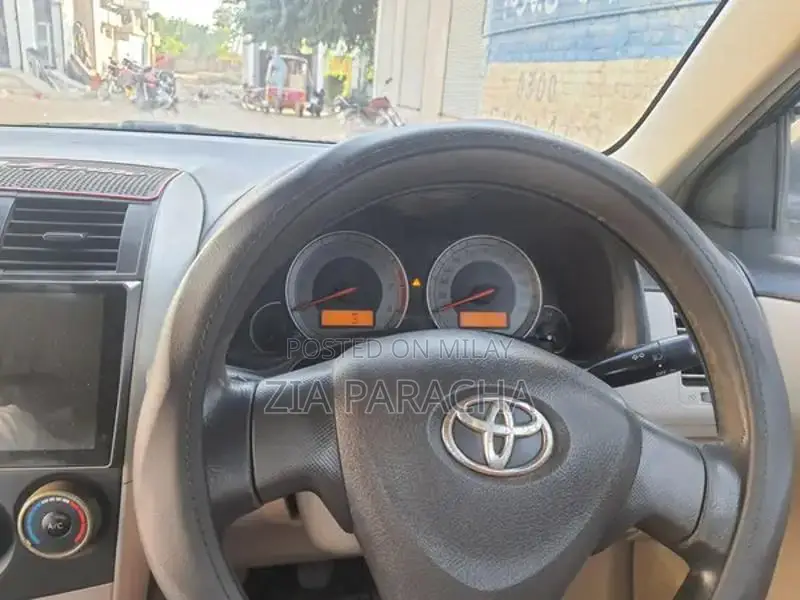Toyota Corolla Sedan with Android Screen and Special Rims