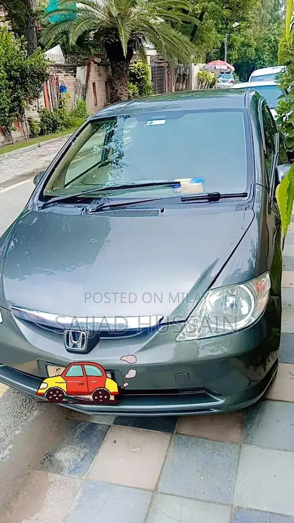 Honda City 2004 Sedan - Reliable Compact Car with New Tires