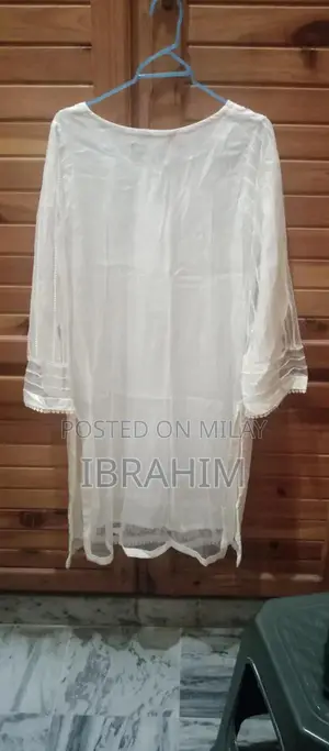 Zeen Lawn Fabric Shirt - Comfortable Single Piece Garment