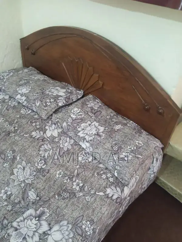 Rustic Wooden Double Bed Frame - Sturdy Traditional Design