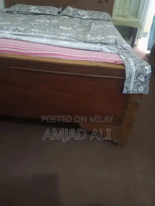 Rustic Wooden Double Bed Frame - Sturdy Traditional Design