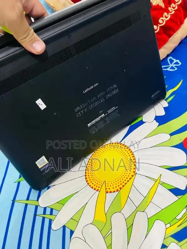 Dell Latitude 3380 Business Laptop - 7th Gen Core i5