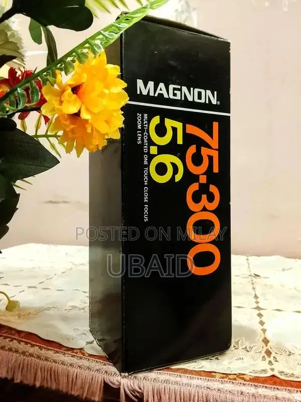 Magnon 75.300 5.6 Camera Lens