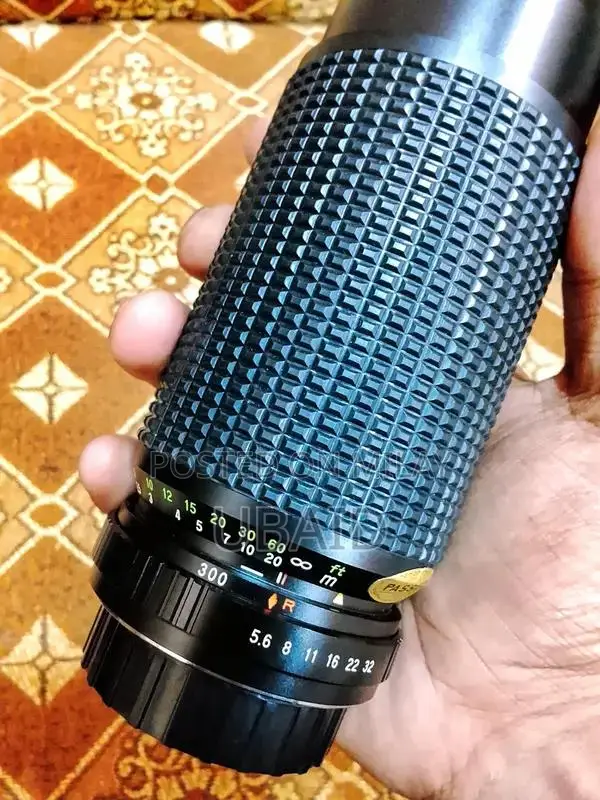 Magnon 75.300 5.6 Camera Lens